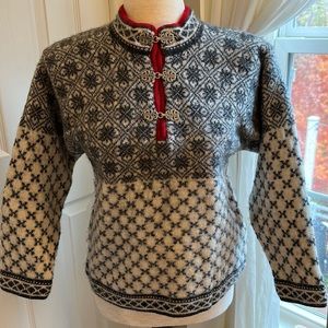 Norwegian Designs Nordic wool sweater
